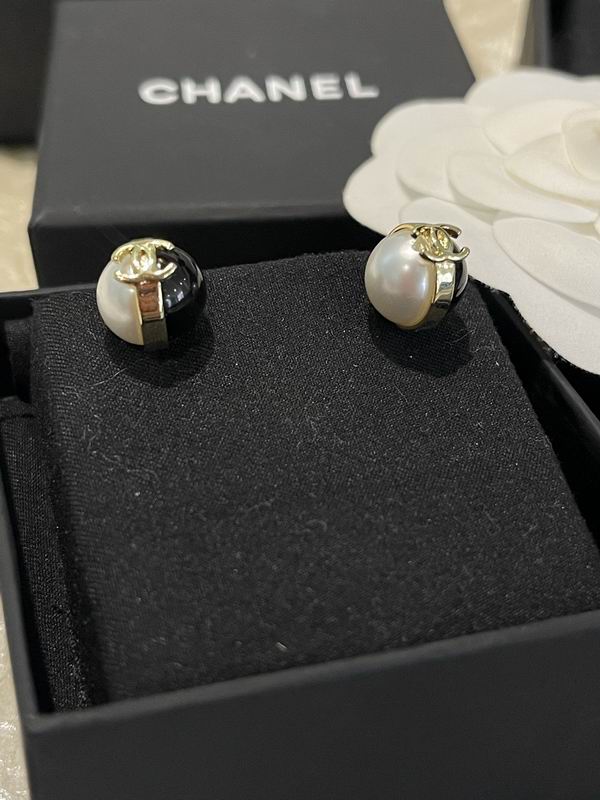 Chanel Earring 03yxs260